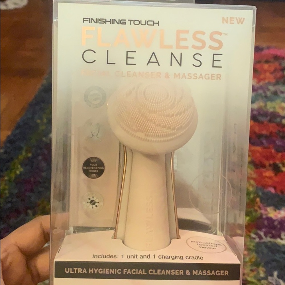 Flawless Cleanser
